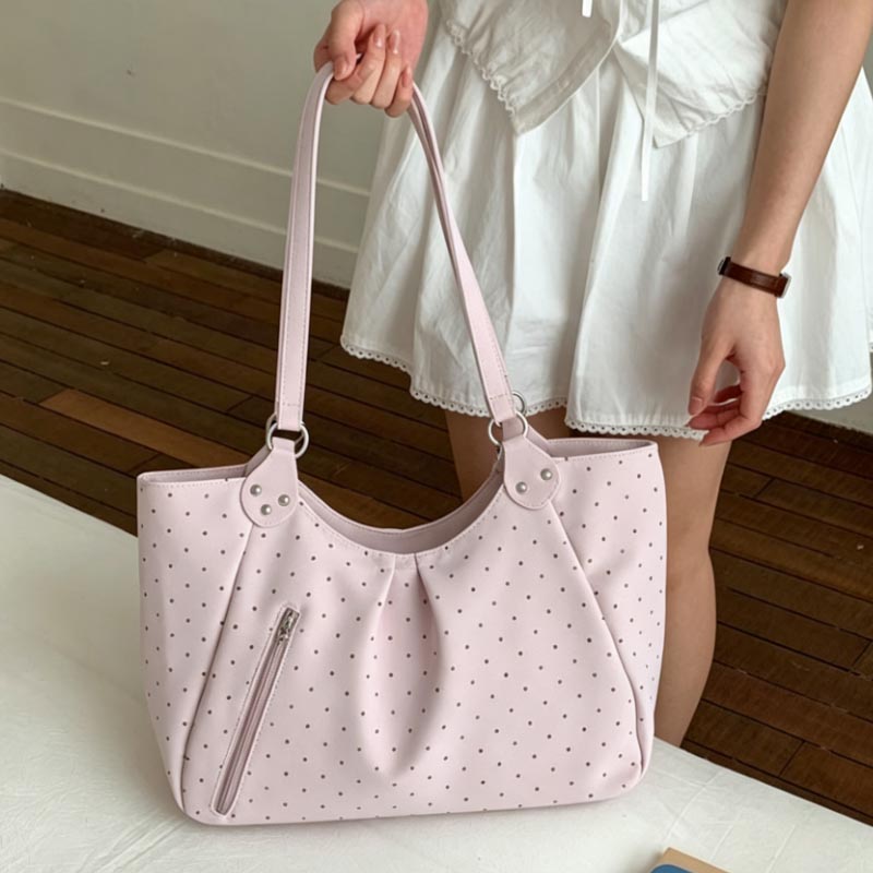 حقيبة كتف كورية منقطة بتصميم ر - مراجعة Leather Work Duffle وسعره