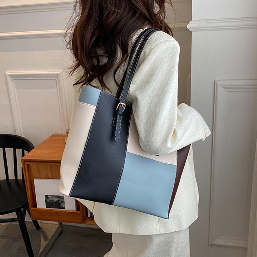 حقيبة كتف عصرية ذات سعة كبيرة، - مراجعة Leather Work Duffle وسعره