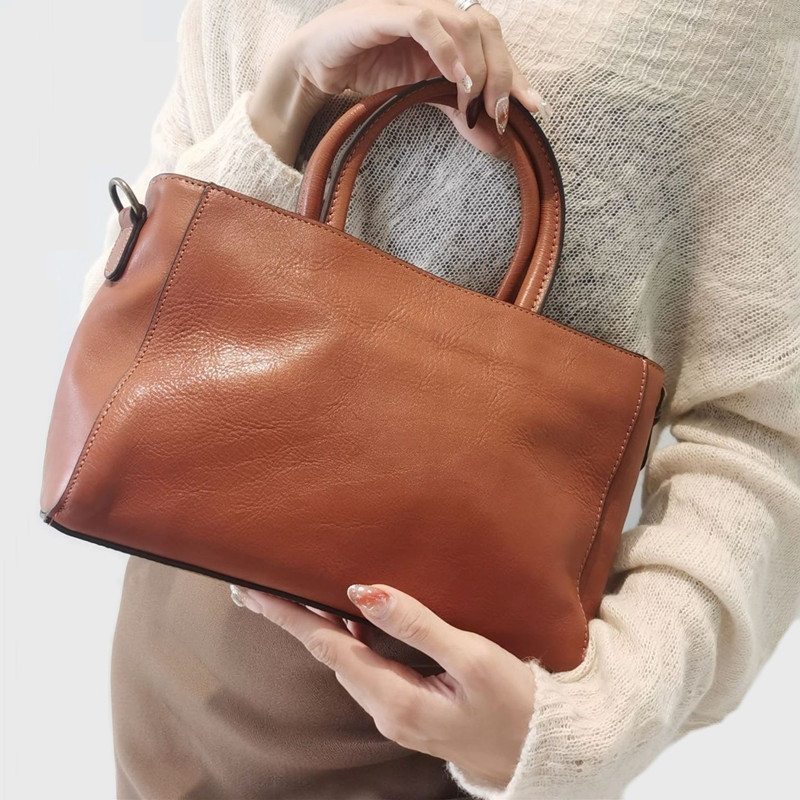 حقائب جلد البقر الطبيعي للنساء - مراجعة Leather Work Handbags For Women وسعره